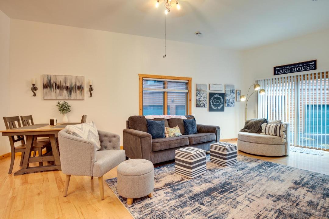 Photo of Livingroom in Minocqua