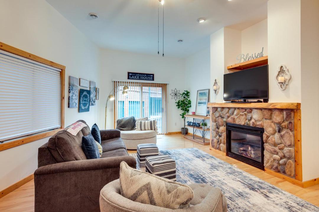 Photo of Livingroom in Minocqua
