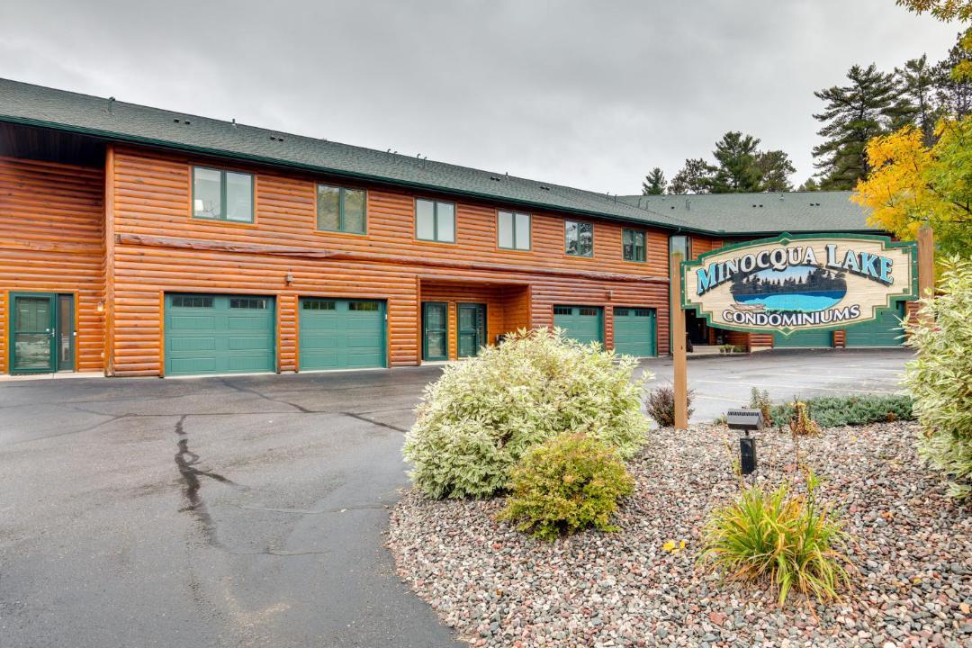 Photo of Buildings in Minocqua