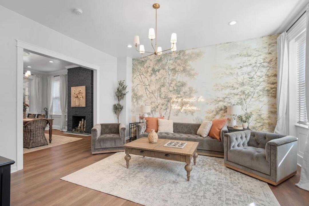Photo of Livingroom in Pittsburgh