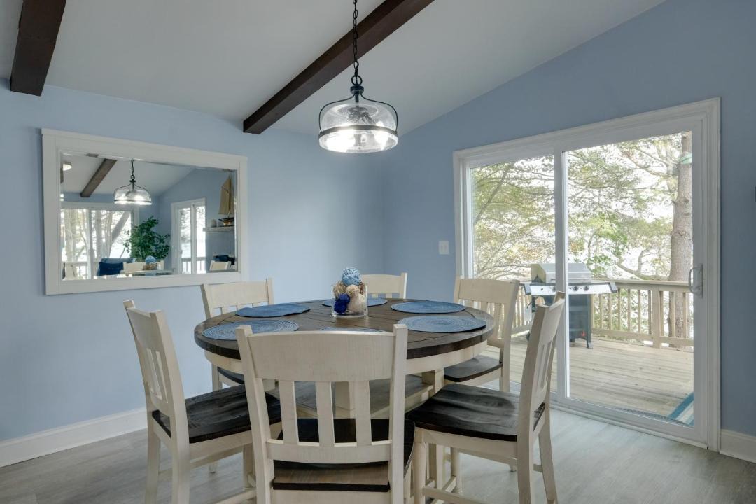 Photo of Livingroom in Chesapeake Ranch Estates-Drum Point
