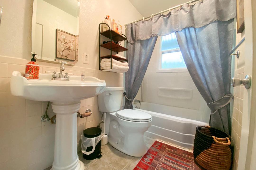 Photo of Bathroom in Arden-Arcade