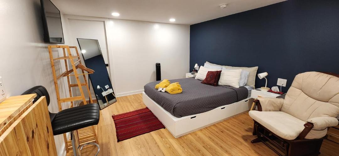 Photo of Bedroom in Rhinebeck Village Business District
