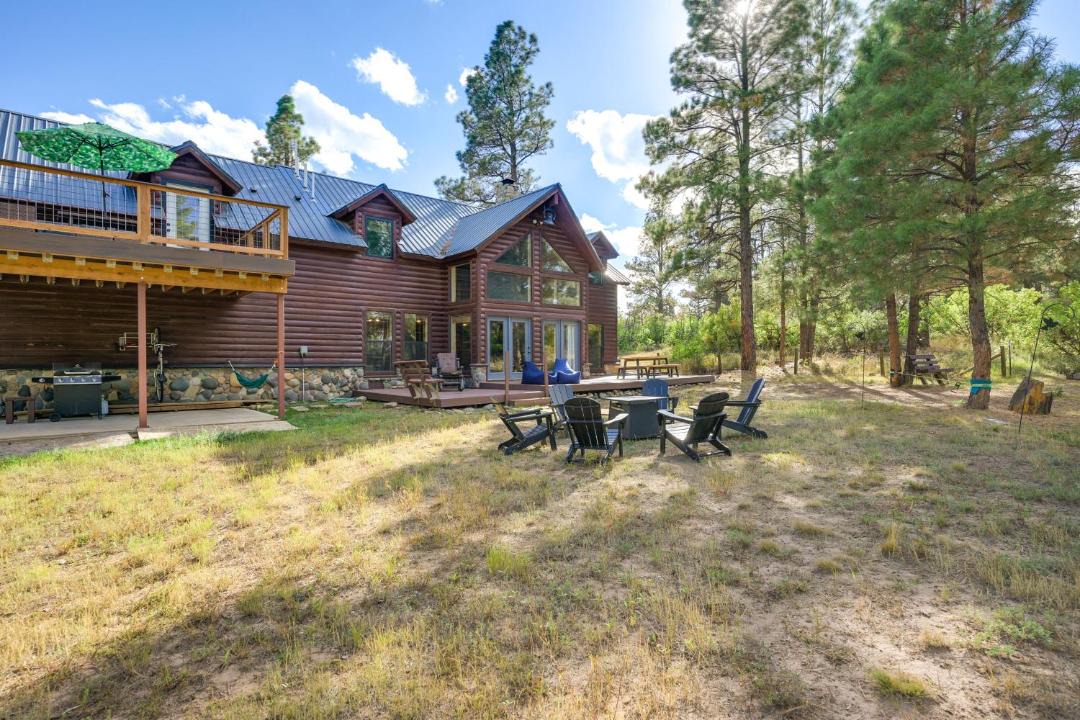 Photo of Buildings in Pagosa Springs
