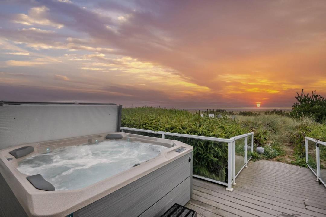 Photo of Patio Balcony in Rockaway Beach