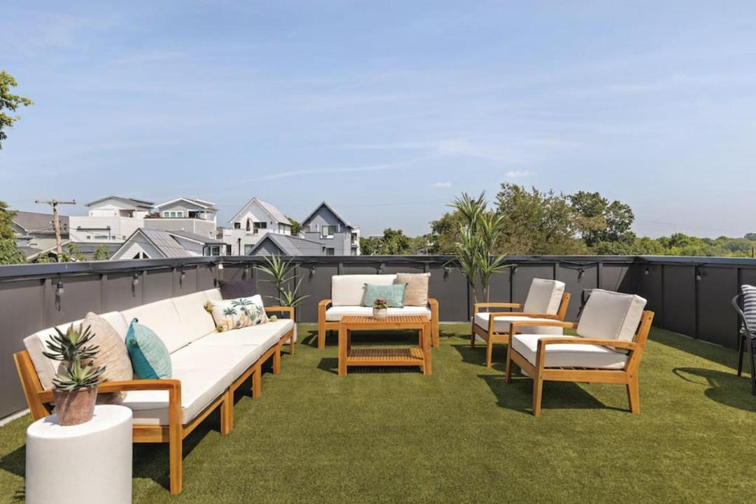 Photo of Patio Balcony in Cleveland Park