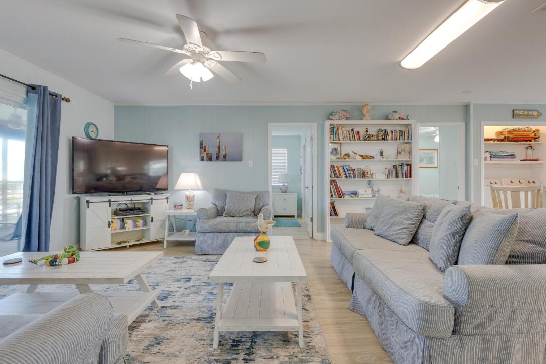Photo of Livingroom in Silver Cay