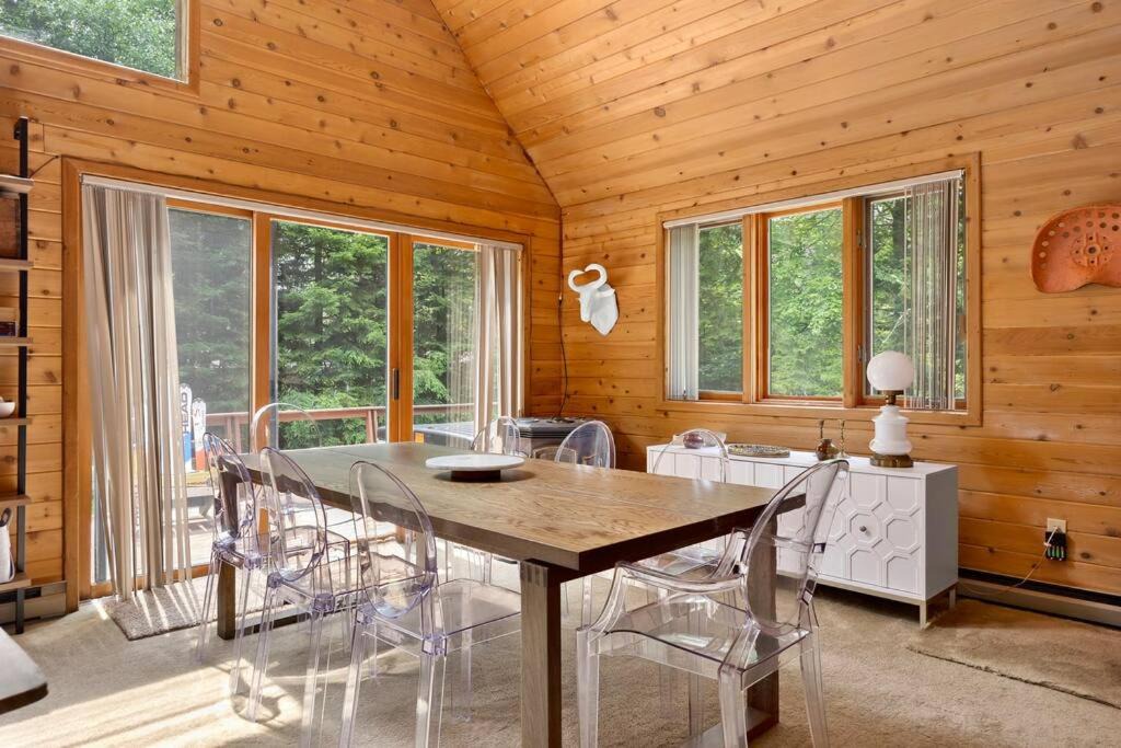 Photo of Livingroom in Tannersville