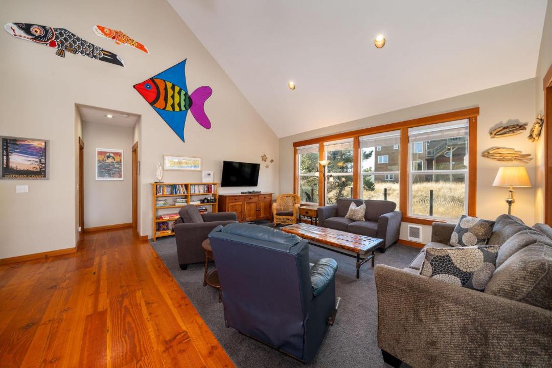 Photo of Livingroom in Kiwanda Shores