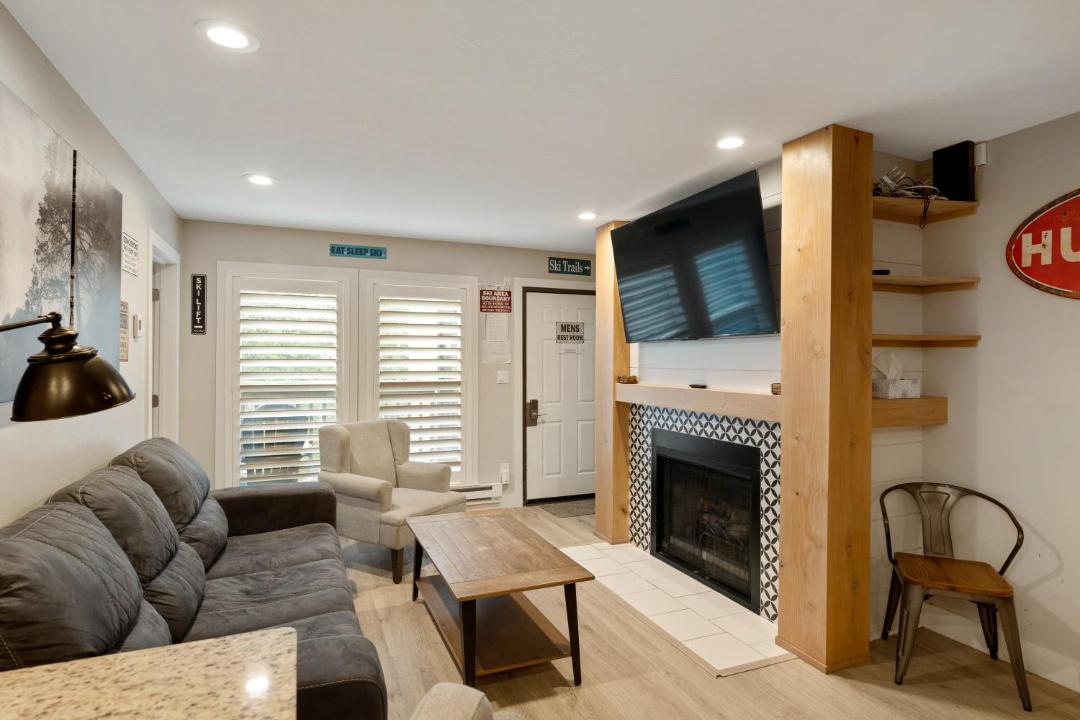 Photo of Livingroom in Brian Head