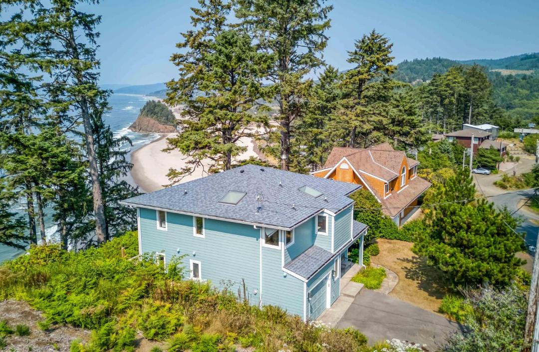 Photo of Buildings in Neskowin