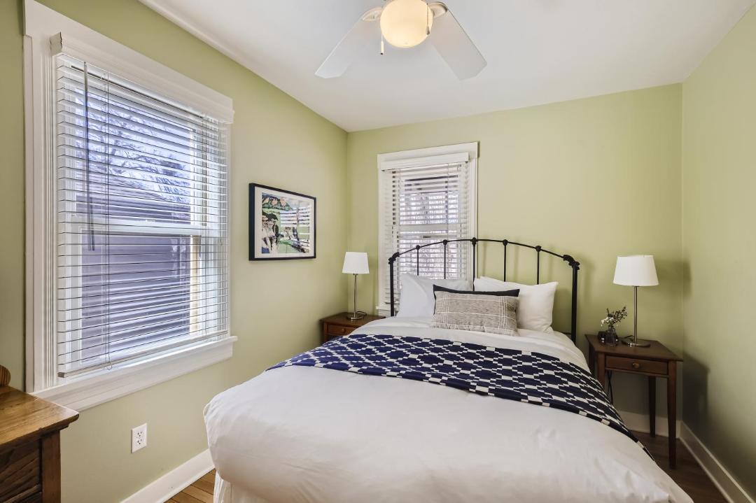 Photo of Bedroom in Central Boulder