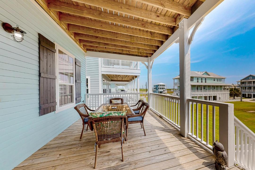 Photo of Patio Balcony in Beachside Village