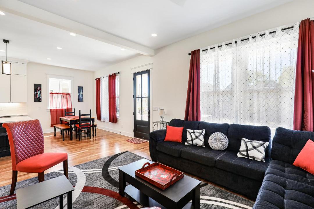 Photo of Livingroom in Salemtown