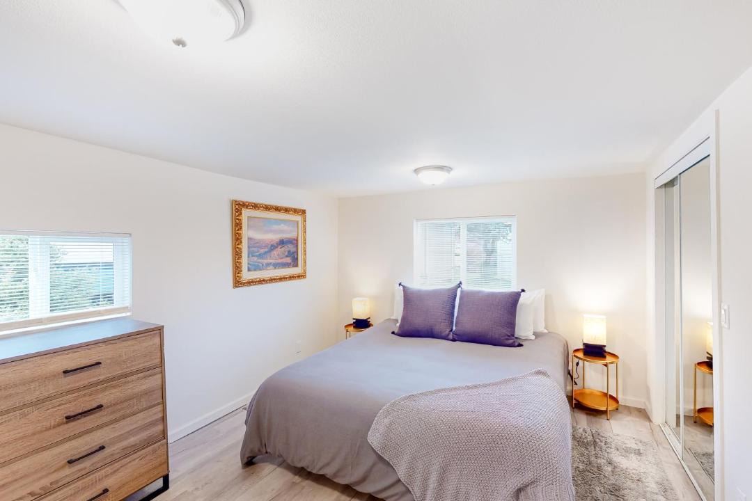 Photo of Bedroom in Winchester Bay
