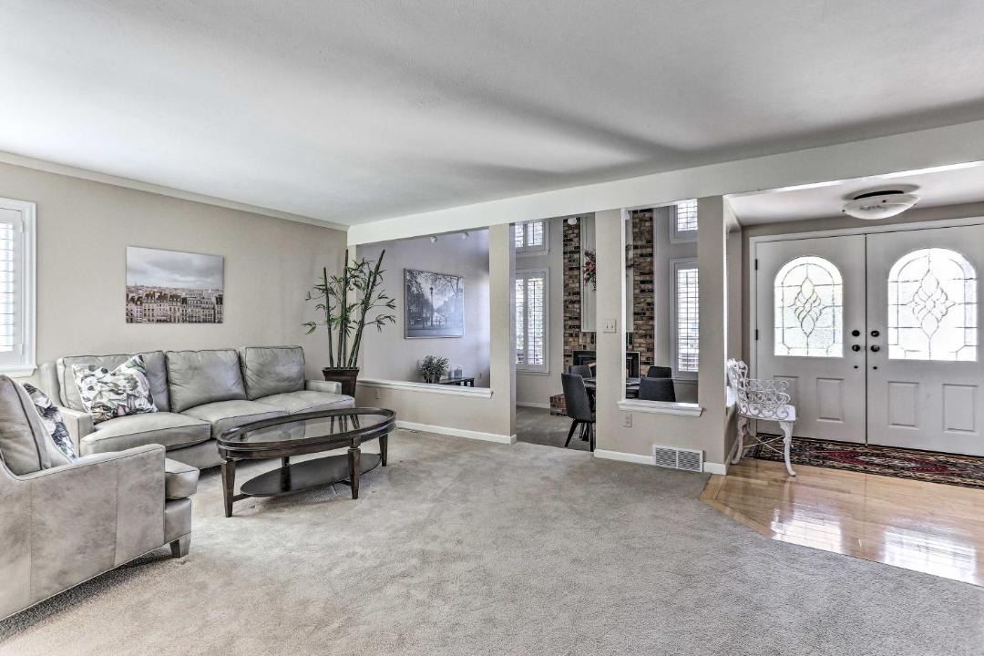 Photo of Livingroom in Englewood