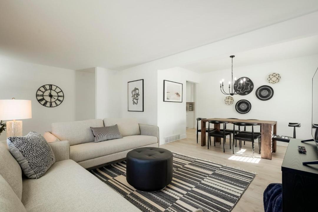 Photo of Livingroom in Allendale Area