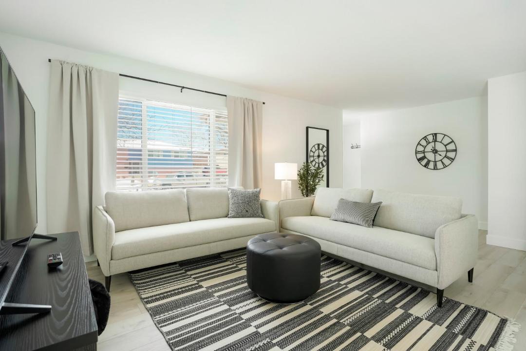 Photo of Livingroom in Allendale Area