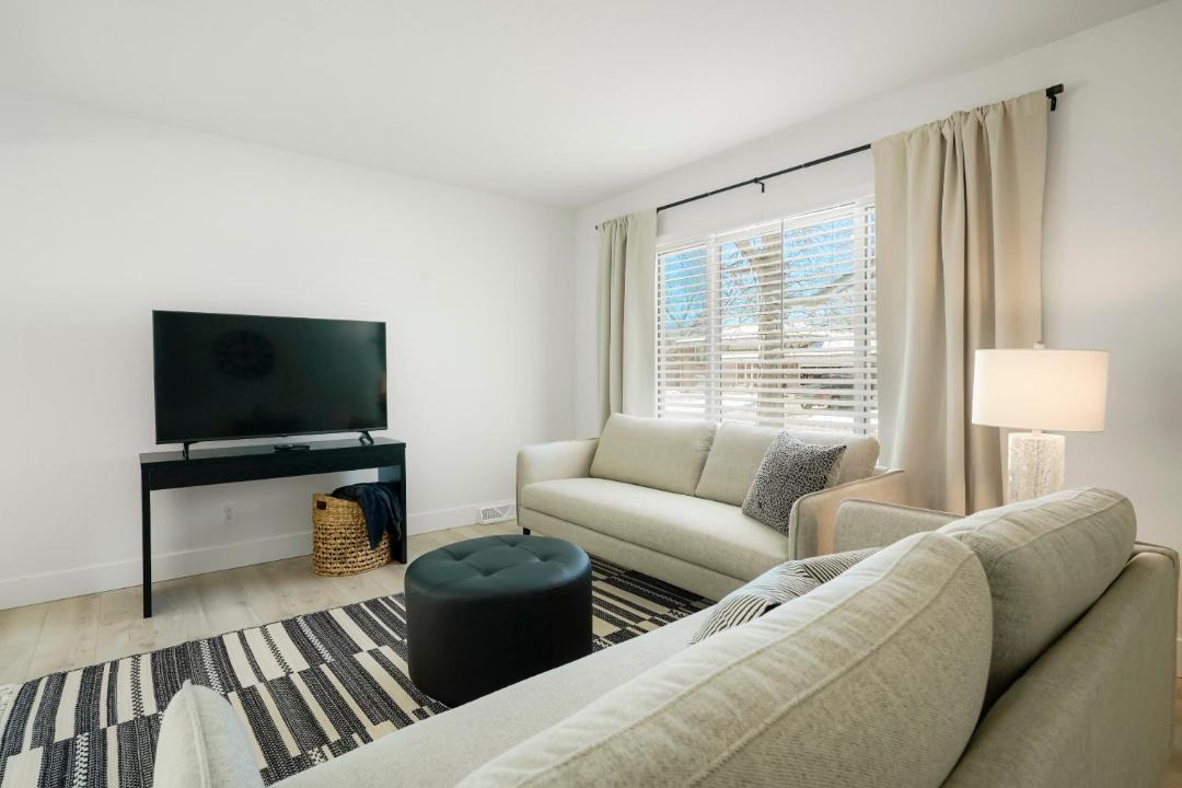 Photo of Livingroom in Allendale Area