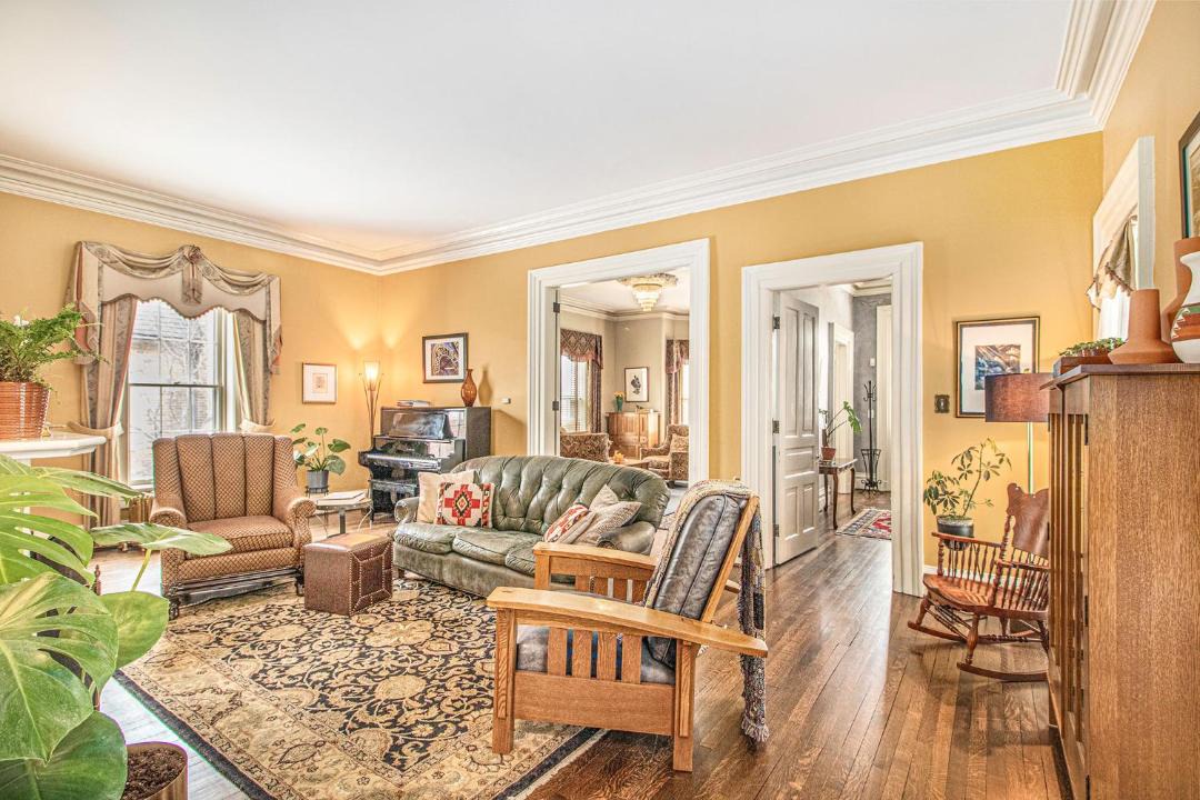 Photo of Livingroom in Ypsilanti