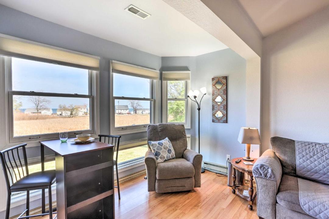 Photo of Livingroom in Oak Harbor