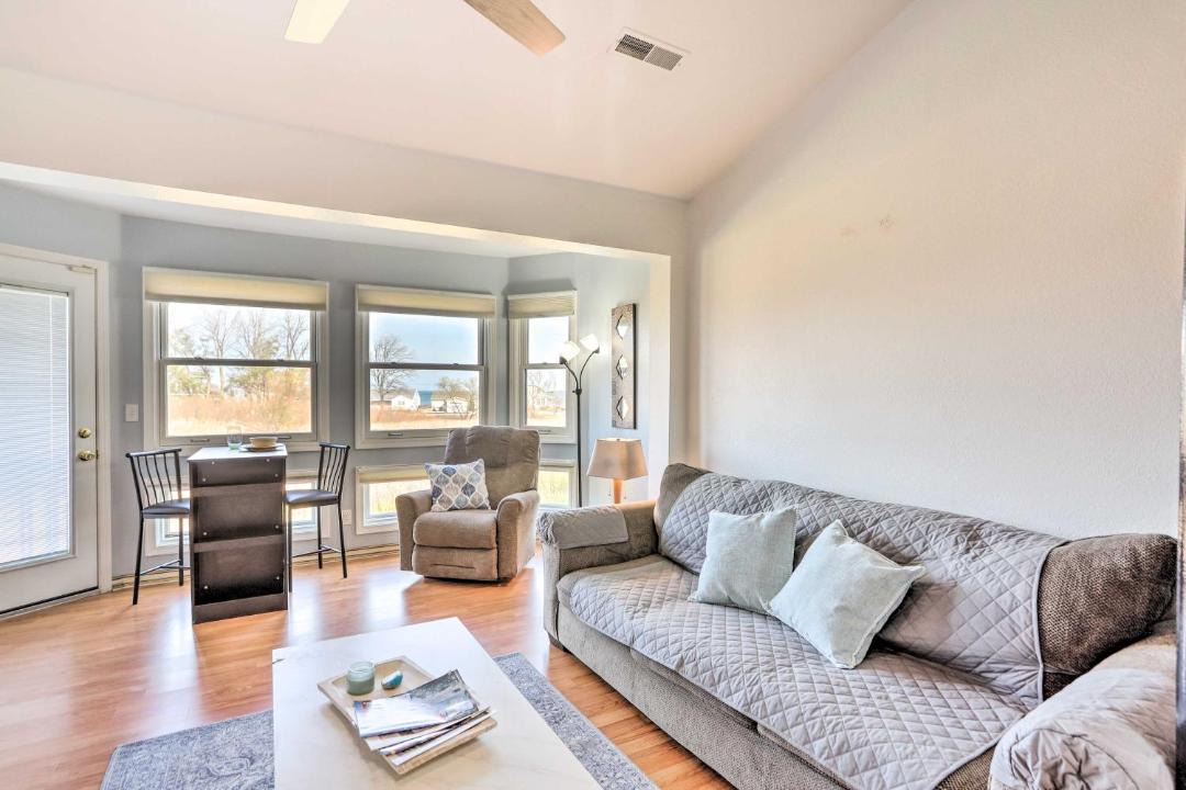 Photo of Livingroom in Oak Harbor
