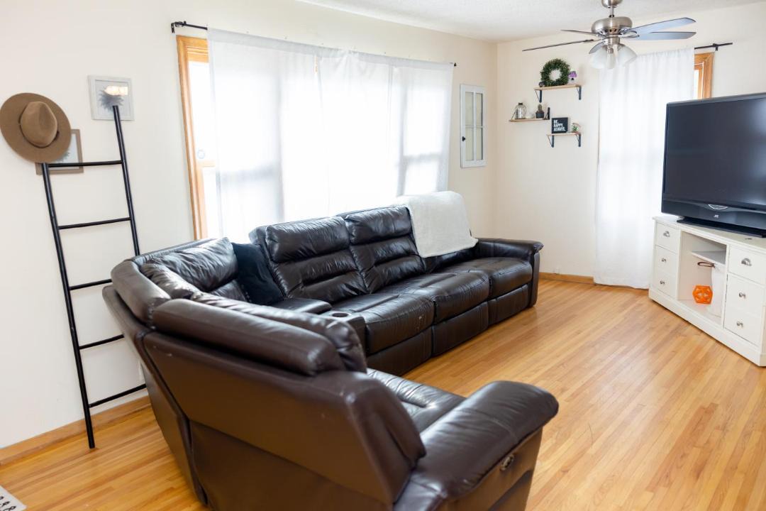 Photo of Livingroom in East Bloomington