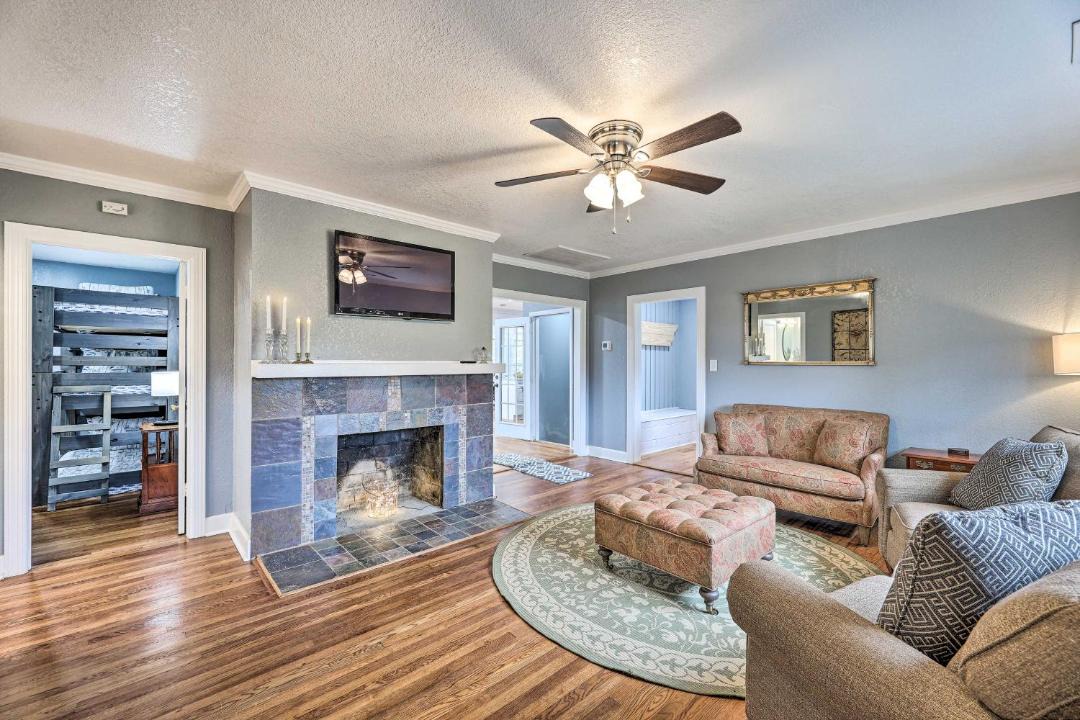 Photo of Livingroom in Winchester