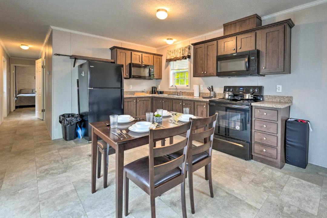 Photo of Livingroom in Cassopolis