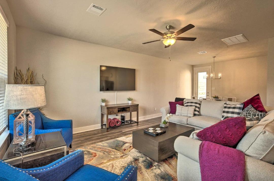 Photo of Livingroom in Wellborn