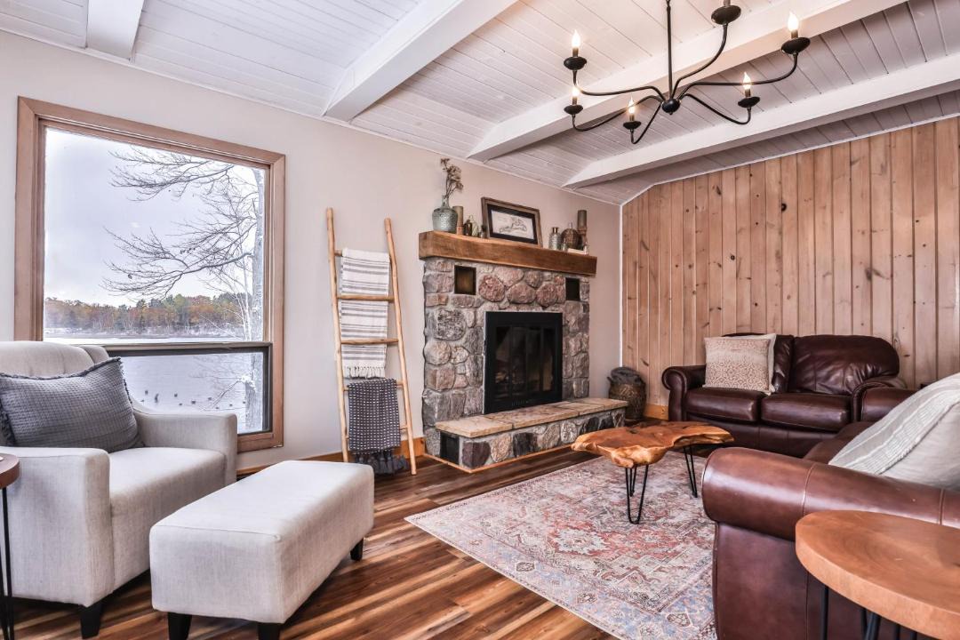 Photo of Livingroom in Sayner