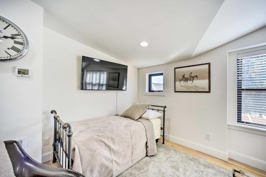 Photo of Bedroom in Castle Rock