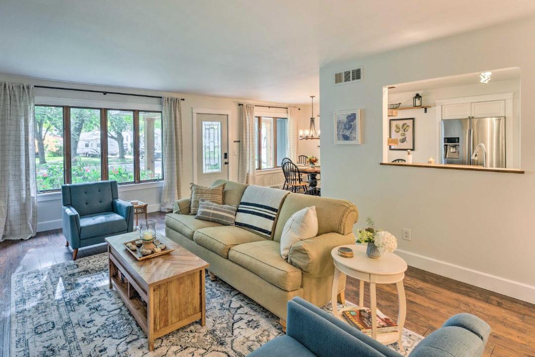 Photo of Livingroom in Lake Mills