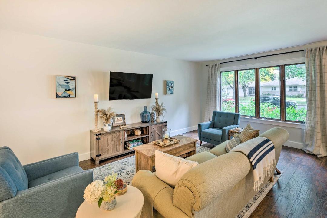 Photo of Livingroom in Lake Mills