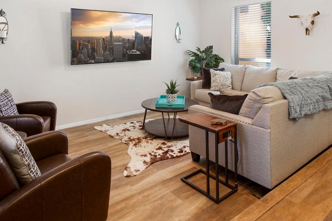 Photo of Livingroom in Northeast Heights