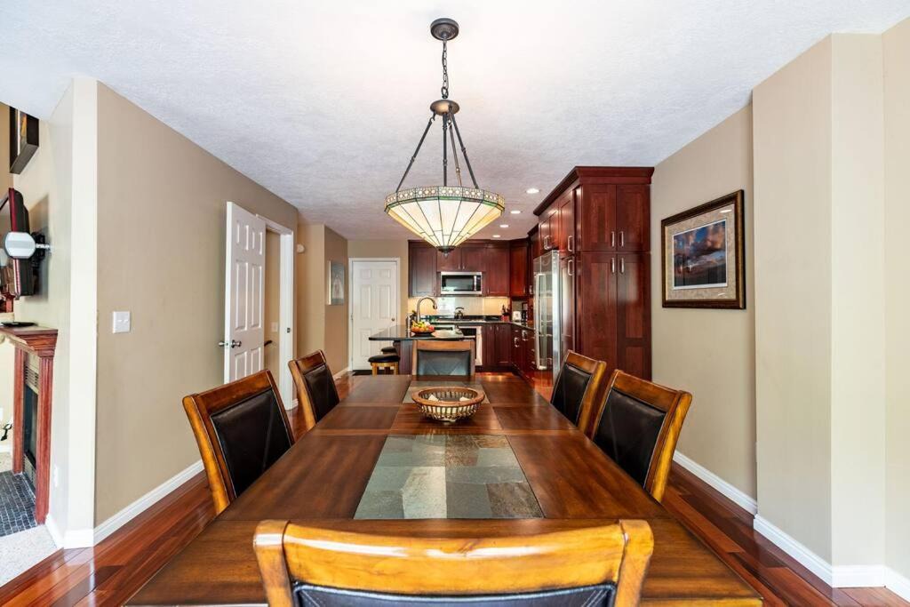 Photo of Livingroom in Cottonwood Heights
