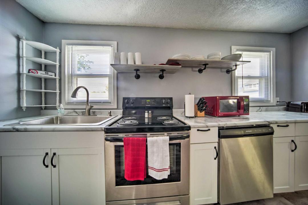 Photo of Kitchen in Geneva-on-the-Lake