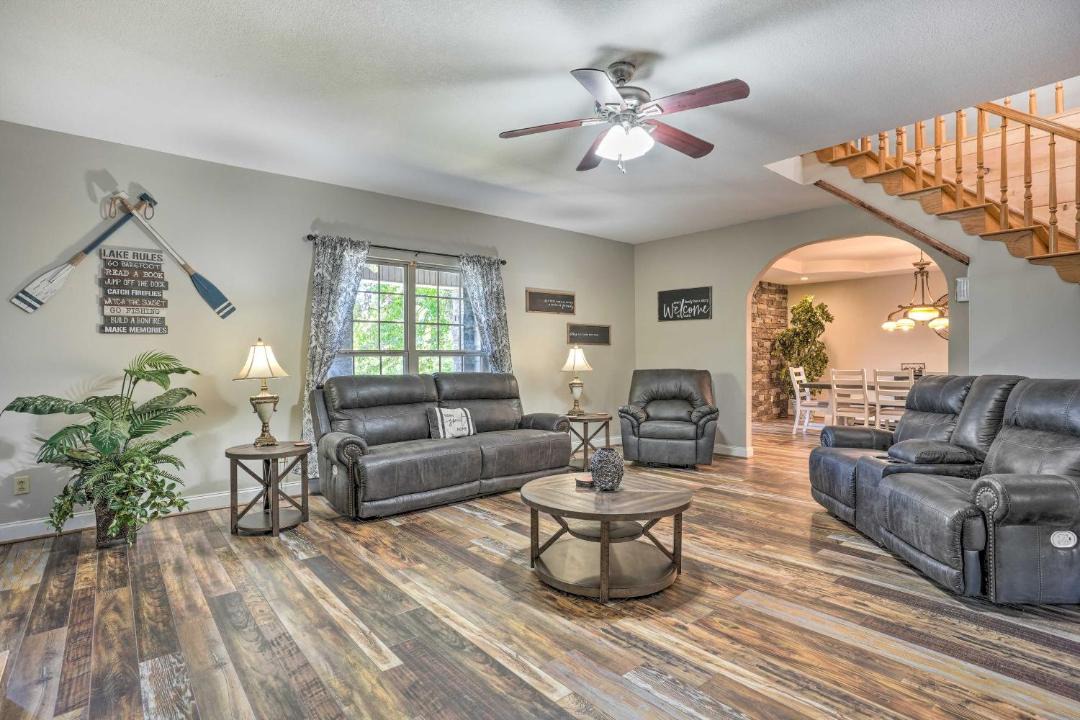 Photo of Livingroom in Trenton