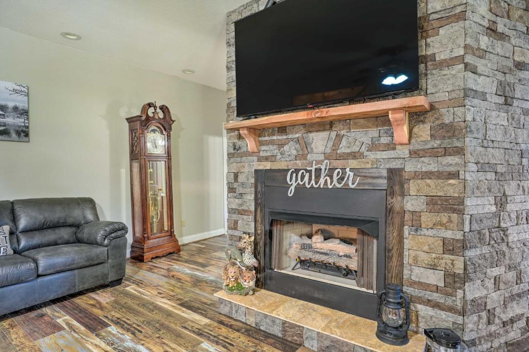 Photo of Livingroom in Trenton