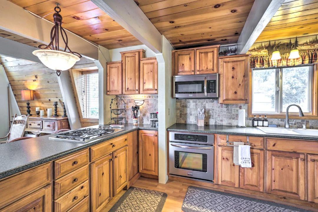 Photo of Kitchen in Whispering Forest
