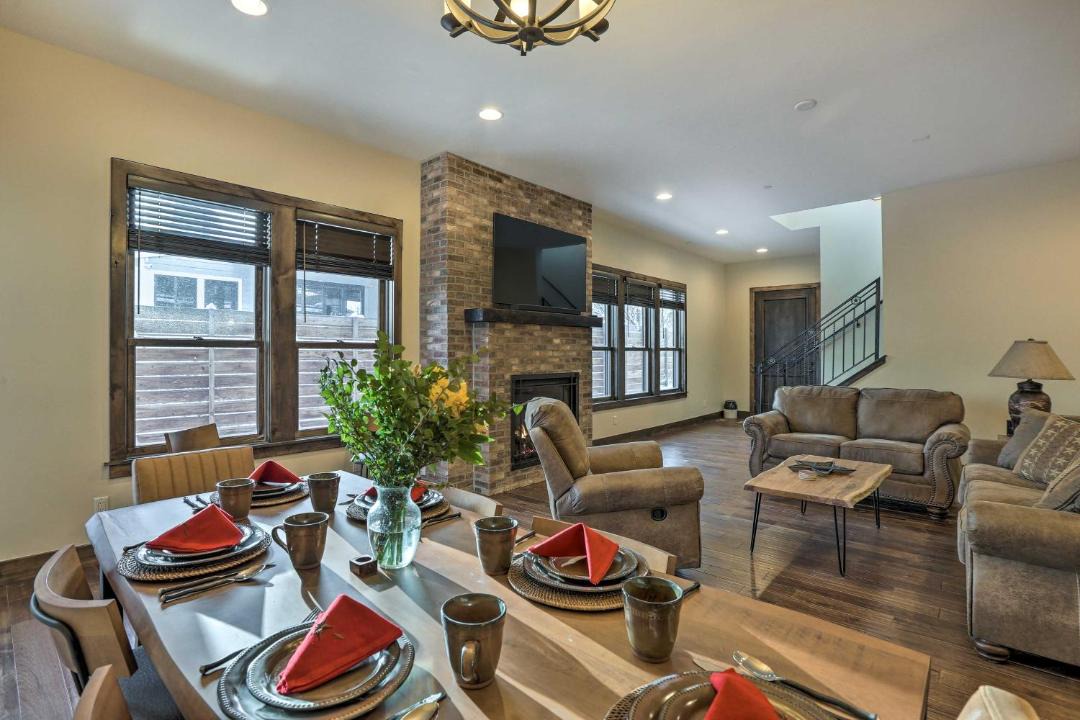 Photo of Livingroom in Golden