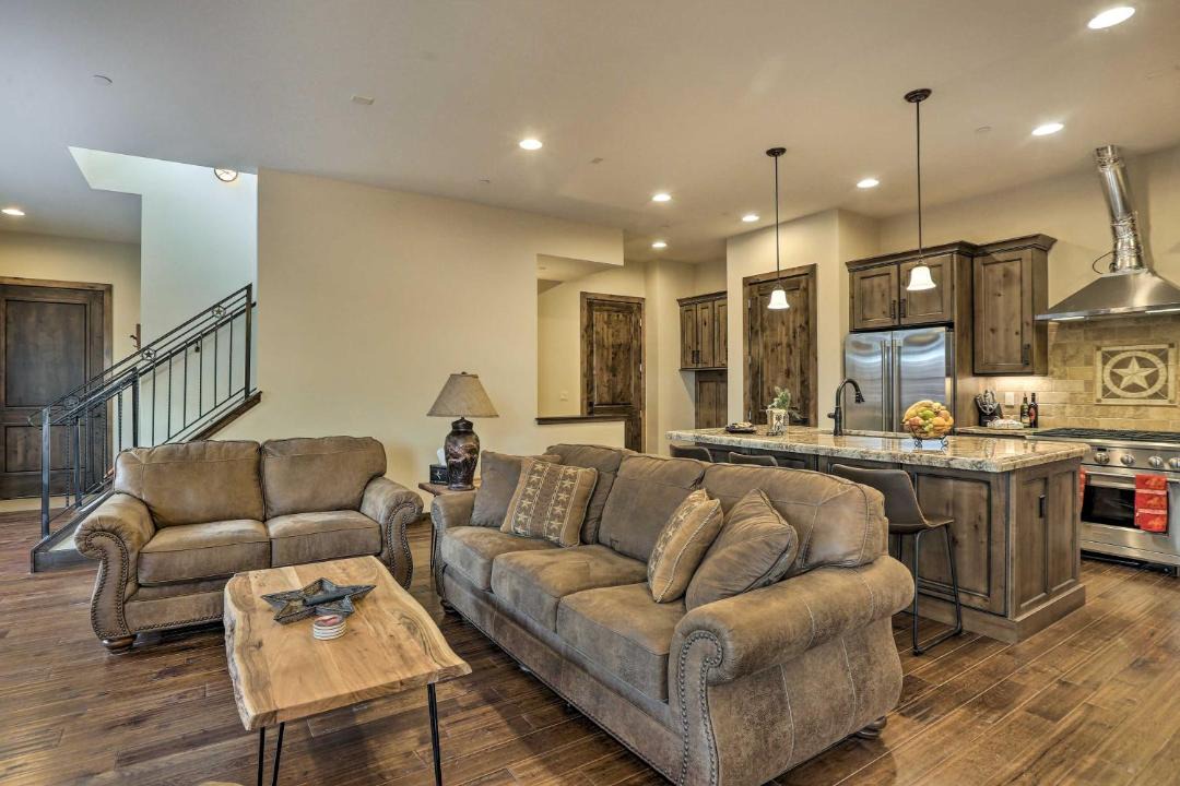 Photo of Livingroom in Golden