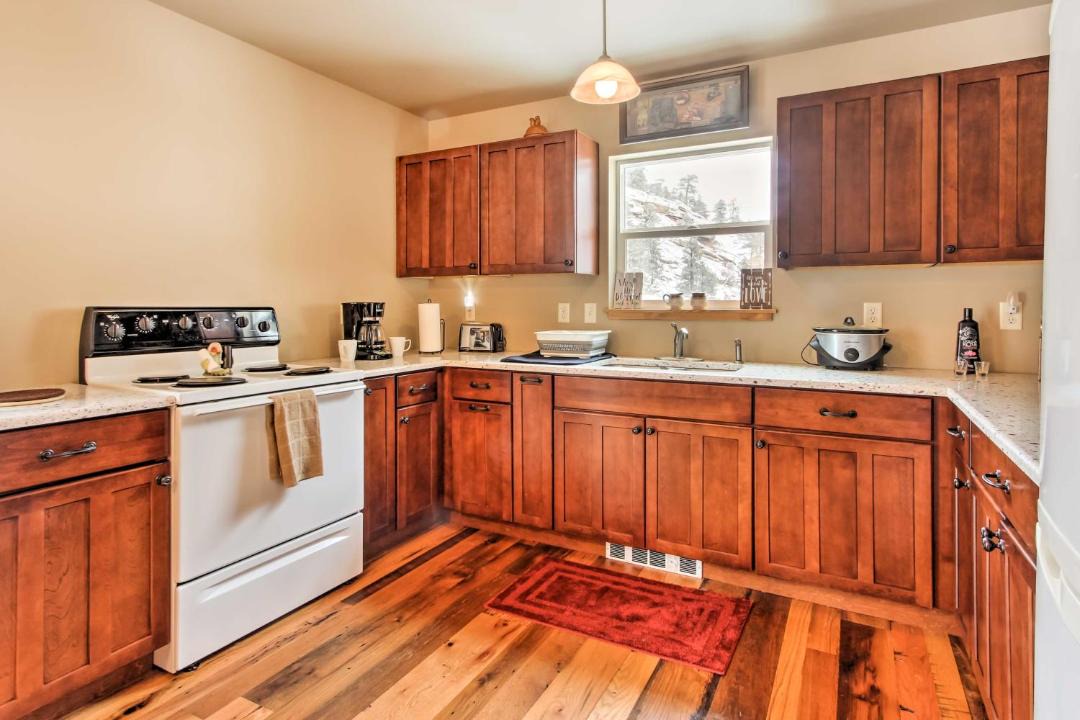 Photo of Kitchen in Drake