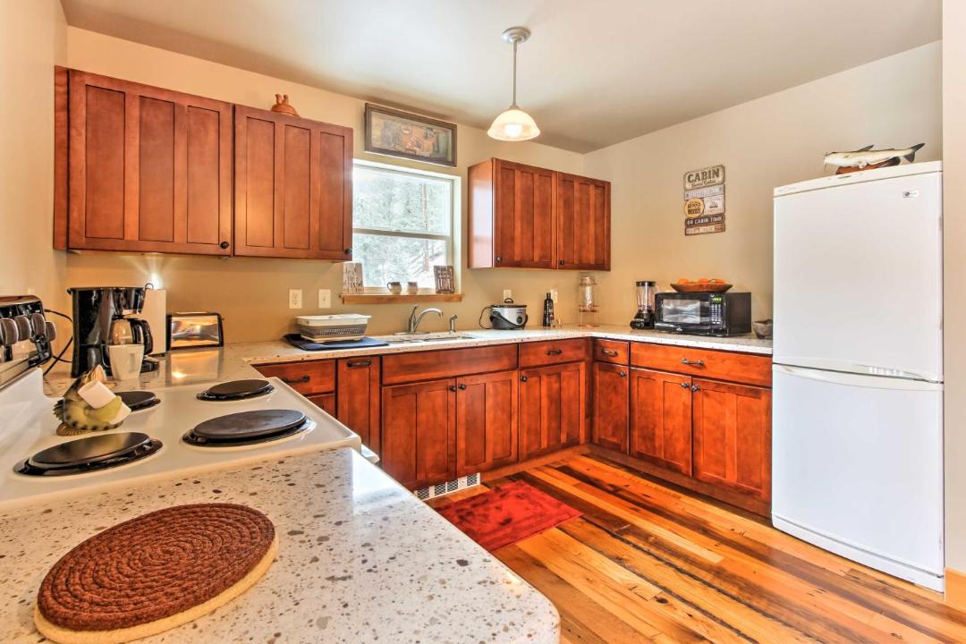 Photo of Kitchen in Drake