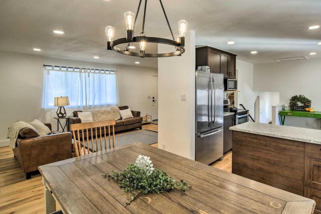 Photo of Livingroom in Longmont