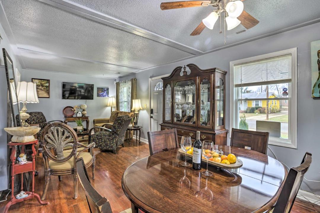 Photo of Livingroom in South Titusville