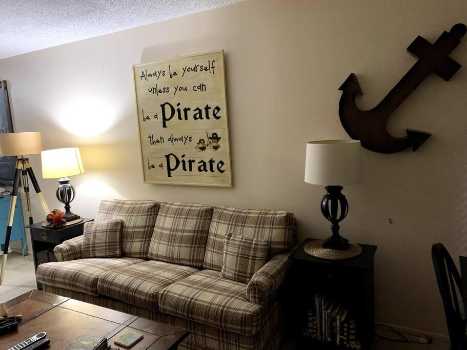 Photo of Livingroom in Crystal River