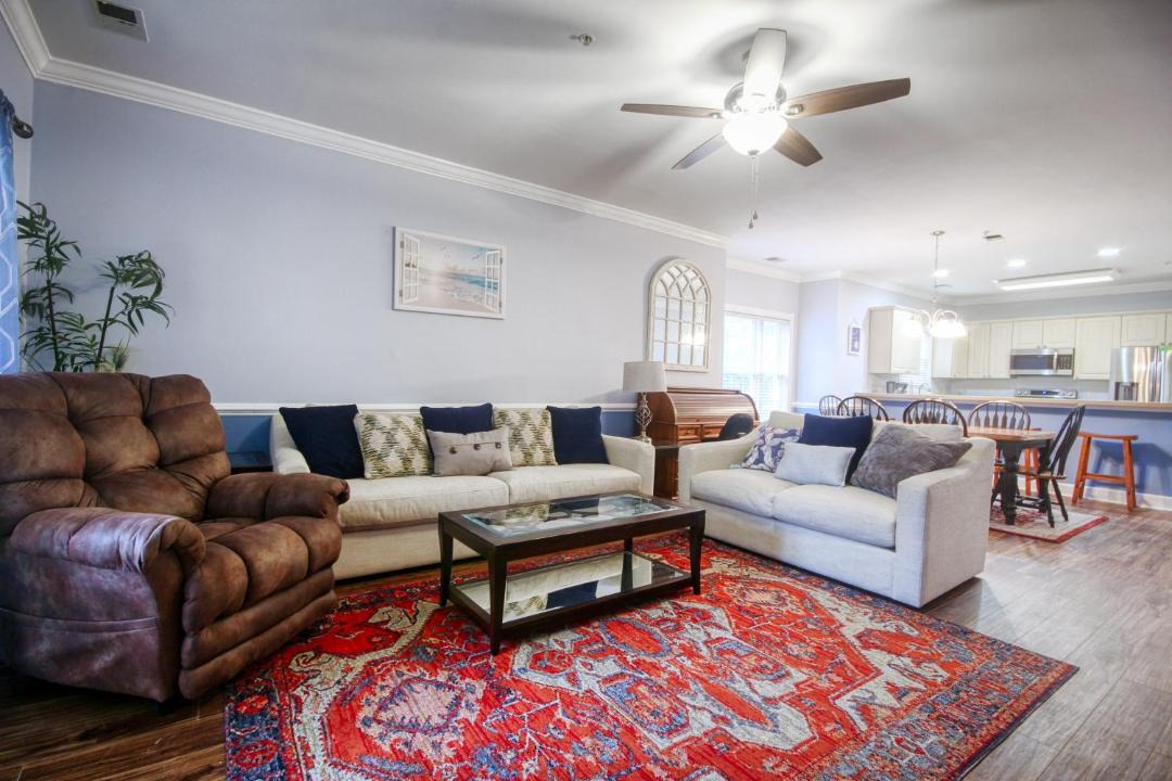 Photo of Livingroom in Central Myrtle Beach