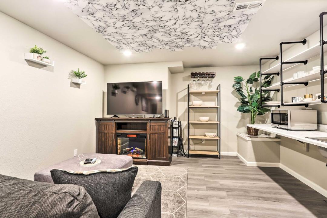 Photo of Livingroom in Commerce City