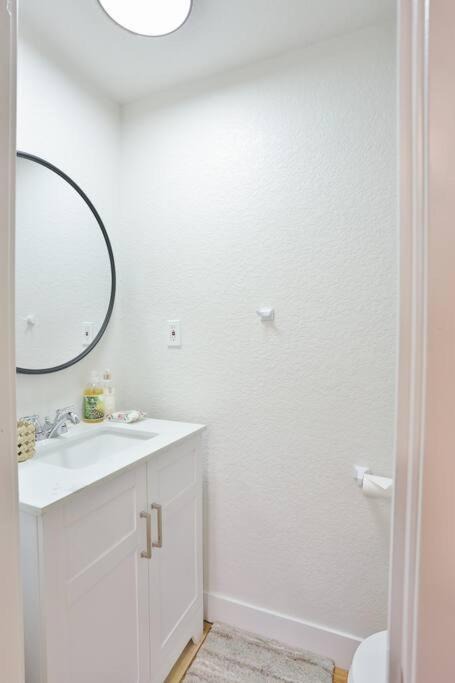 Photo of Bathroom in Park East